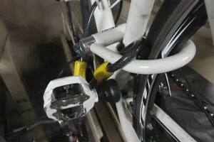 自転車盗難対策｜U字ロックを使った効果的な自転車の施錠方法